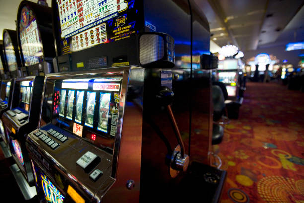 Outright Betting settlement tracking on lion slot showing pending and resolved bets